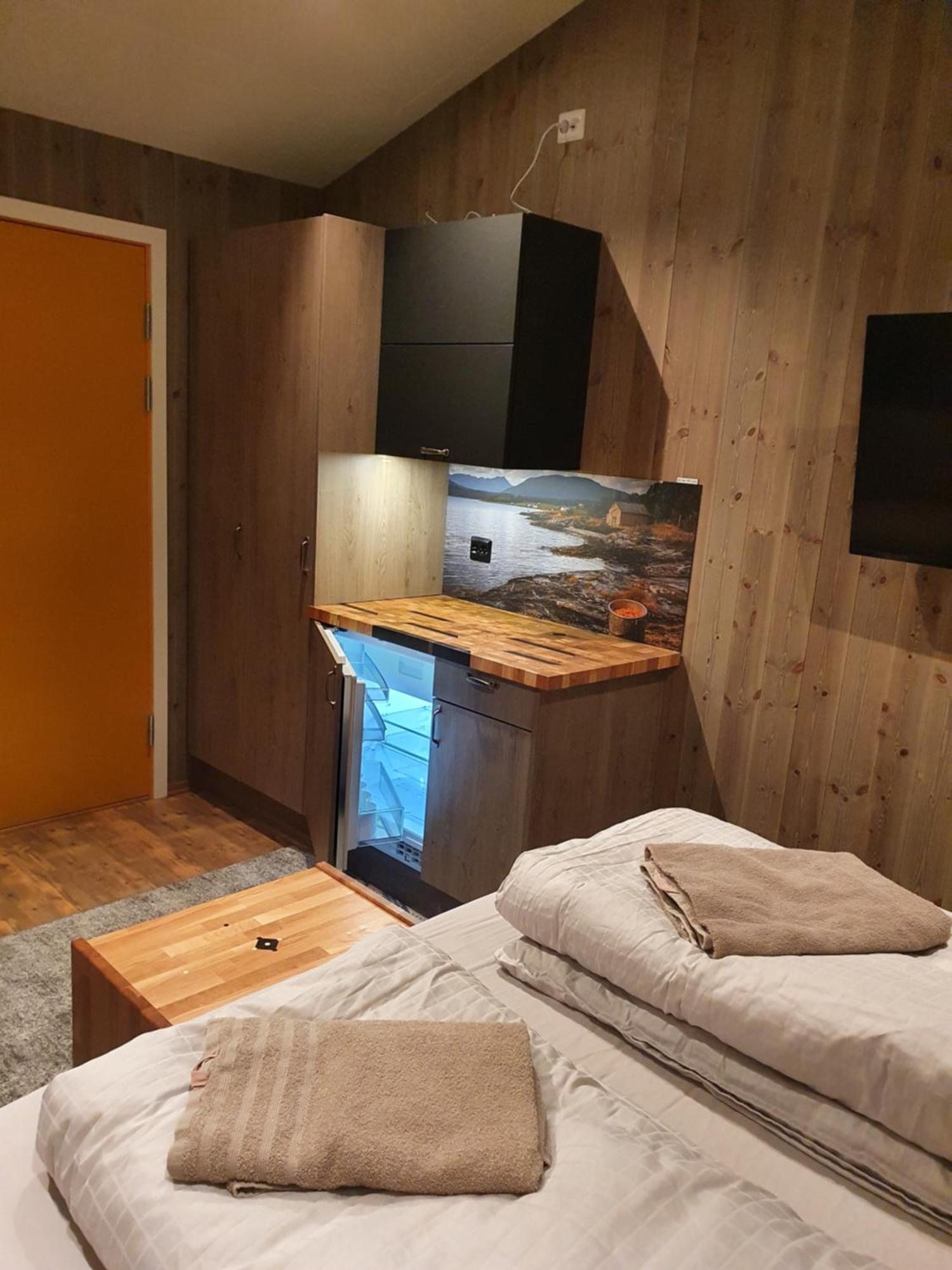 Finnvikhaugen Rooms Mestervik Pokój zdjęcie